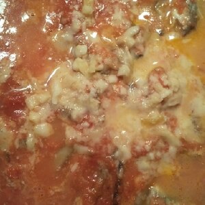 豆アジとゴボウのトマトチーズ煮